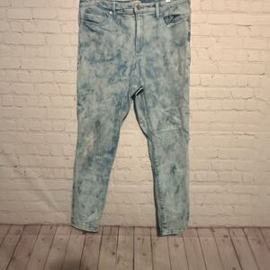 Universal Thread Acid Wash Jeans Women’s Size 16/33R High Rise Tapered